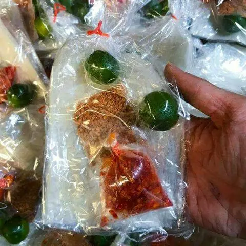 Hình ảnh Bánh Tráng Ớt Rim
