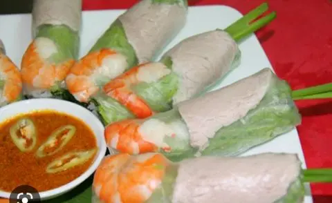 Hình ảnh Gỏi Cuốn  (Tôm + Thịt) 10 cuốn