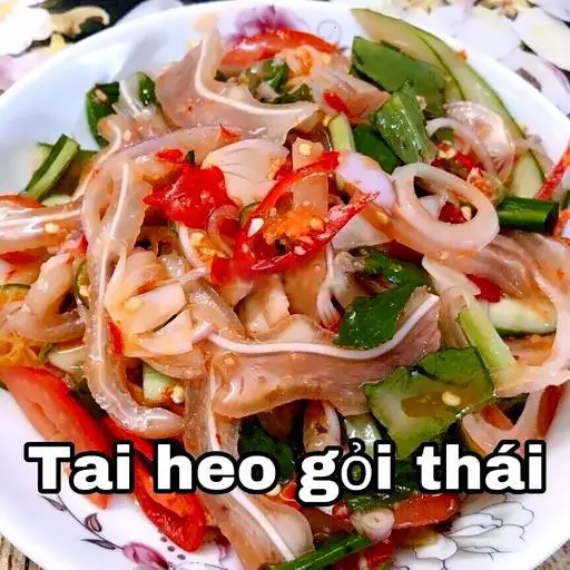 Hình ảnh Somtum tai heo