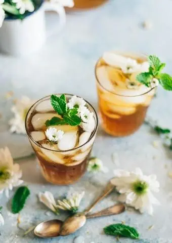 Hình ảnh Trà cúc sen mật ong