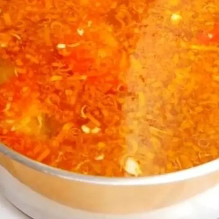 Hình ảnh Nước Lẩu Chua Cay Sa Tế