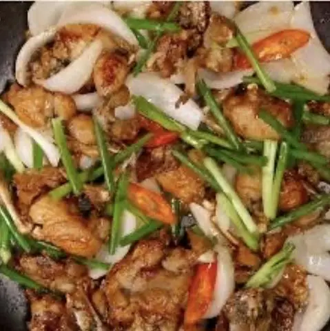 Hình ảnh Éch chiên bơ tỏi