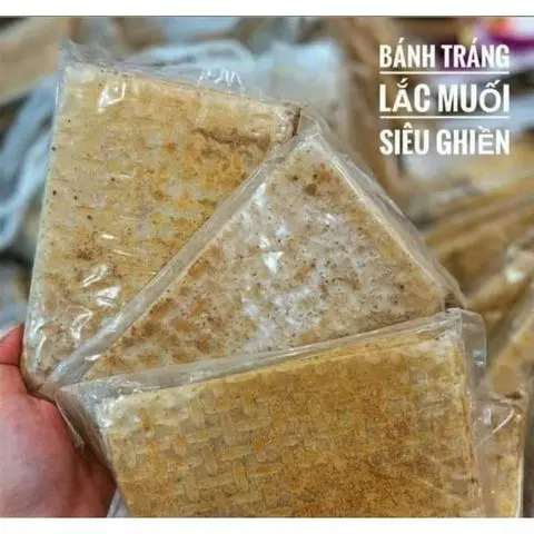 Hình ảnh Bánh Tráng Lắc Muối Siêu Ghiền