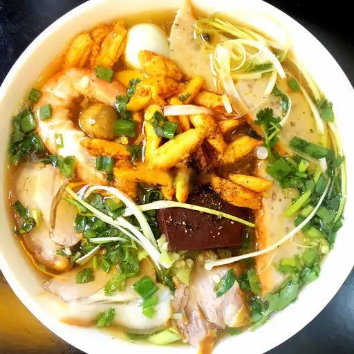 Hình ảnh Bánh canh cua thập cẩm đặc biệt