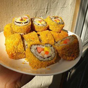 Hình ảnh Kimbap Chiên Xù - 1 Cuộn