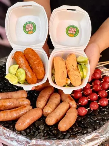 Hình ảnh Set 2 cây Lạp xưởng nướng đá phô mai