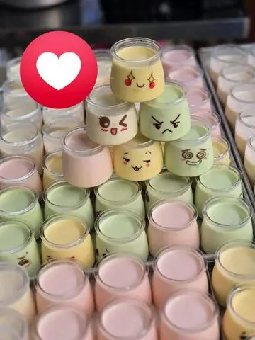 Hình ảnh SỮA CHUA NGUYÊN KEM DÂU 100ml