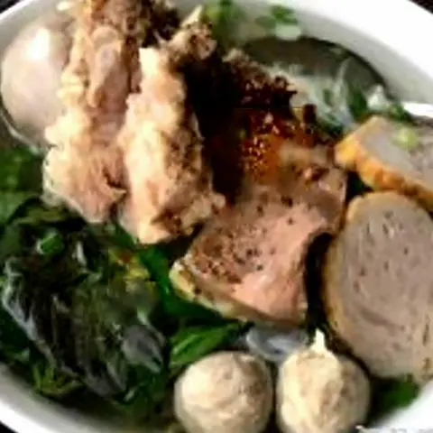 Hình ảnh Hủ tiếu thập cẩm lớn