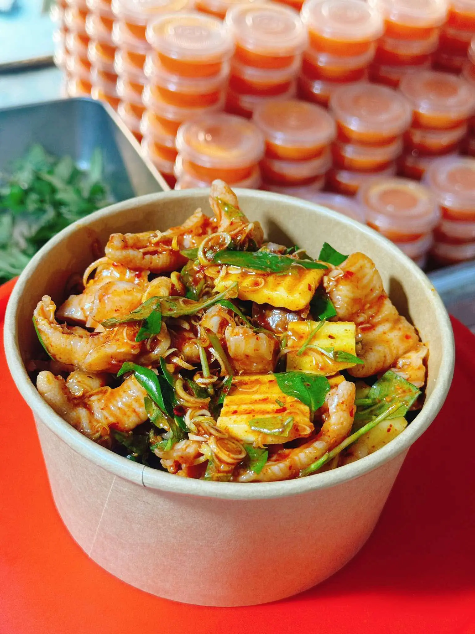 Hình ảnh chân gà sốt thái 