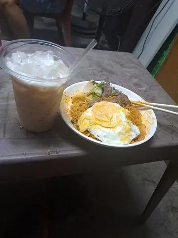 Hình ảnh combo mì trộn cay bò trứng + tsua đào sz L 