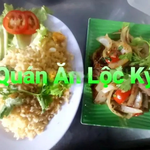 Hình ảnh Cơm chiên bò xào sate
