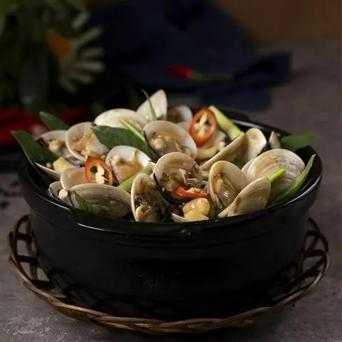 Hình ảnh Nghêu Xào Lá Quế