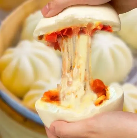 Hình ảnh Bánh bao xúc xích nướng phô mai