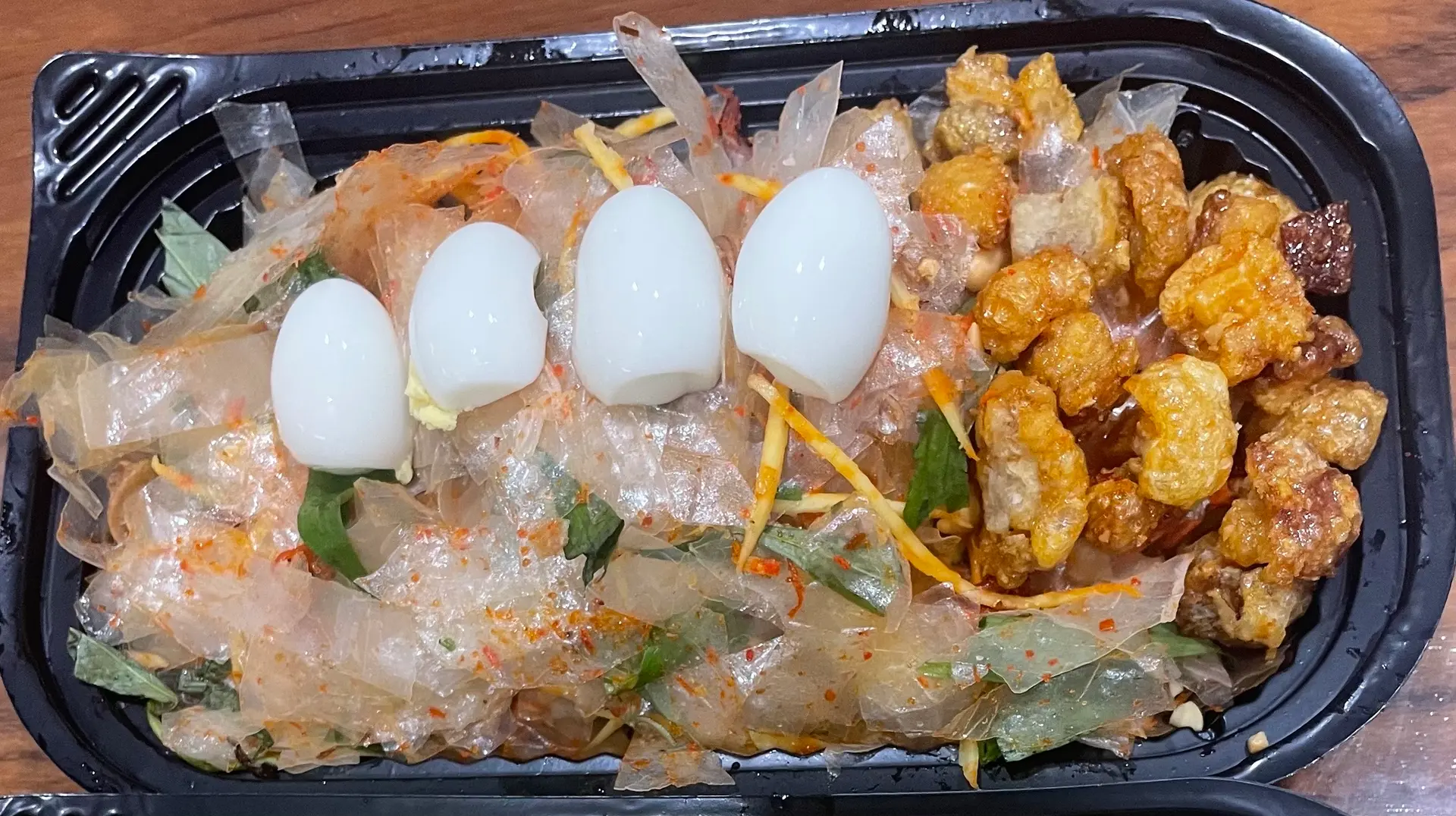 Hình ảnh Bánh tráng trộn tóp mỡ