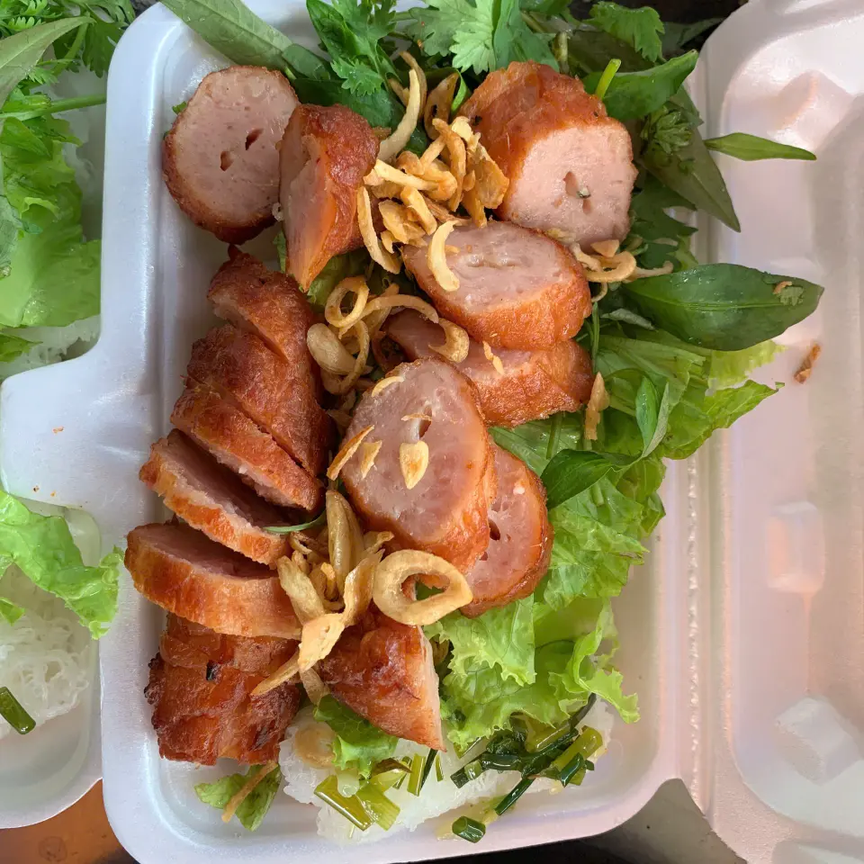 Hình ảnh Bánh Hỏi nem nướng