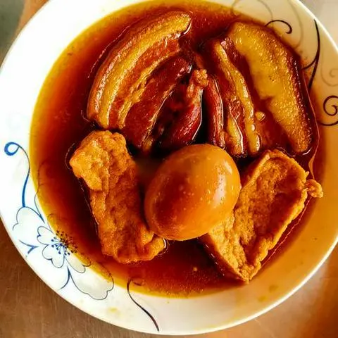 Hình ảnh Thịt kho trứng