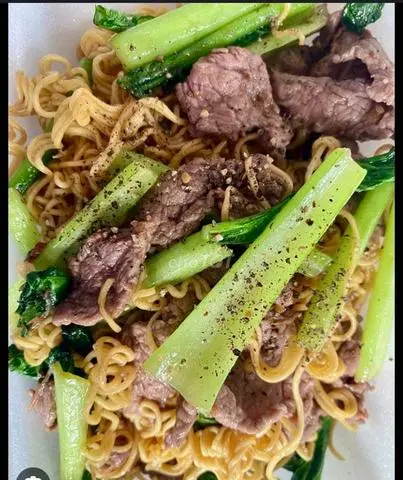 Hình ảnh Mì gói xào bò