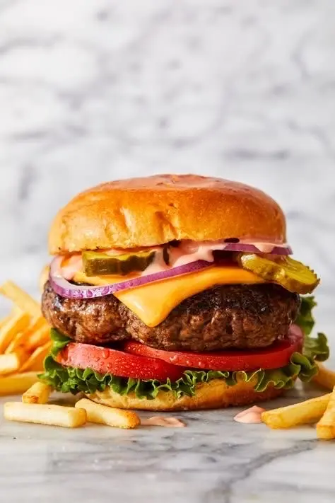 Hình ảnh Burger Bò Phô Mai