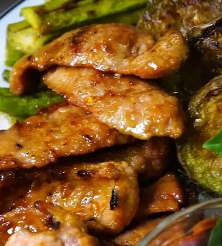 Hình ảnh Vú heo nướng sa tế 100gr