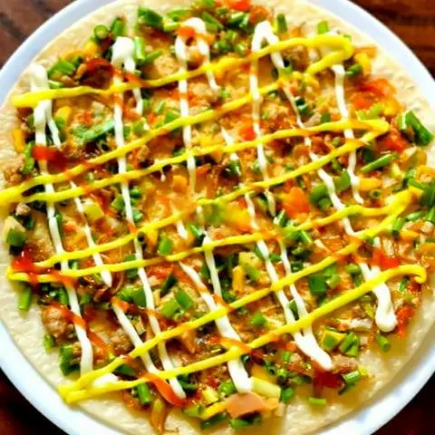 Hình ảnh Bánh tráng nướng Hành lá, trứng