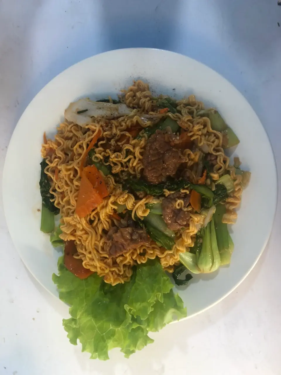 Hình ảnh Mì xào bò cải