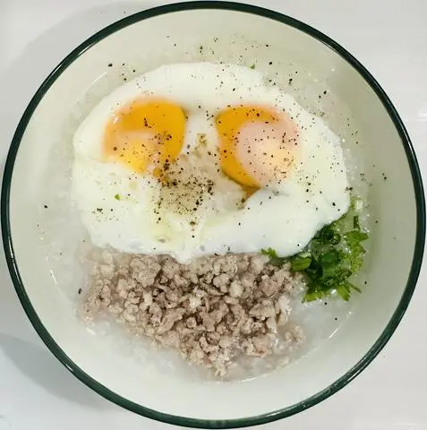 Hình ảnh  Cháo trứng gà ta