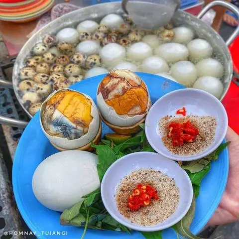 Hình ảnh Vịt lộn luộc - 1 trứng