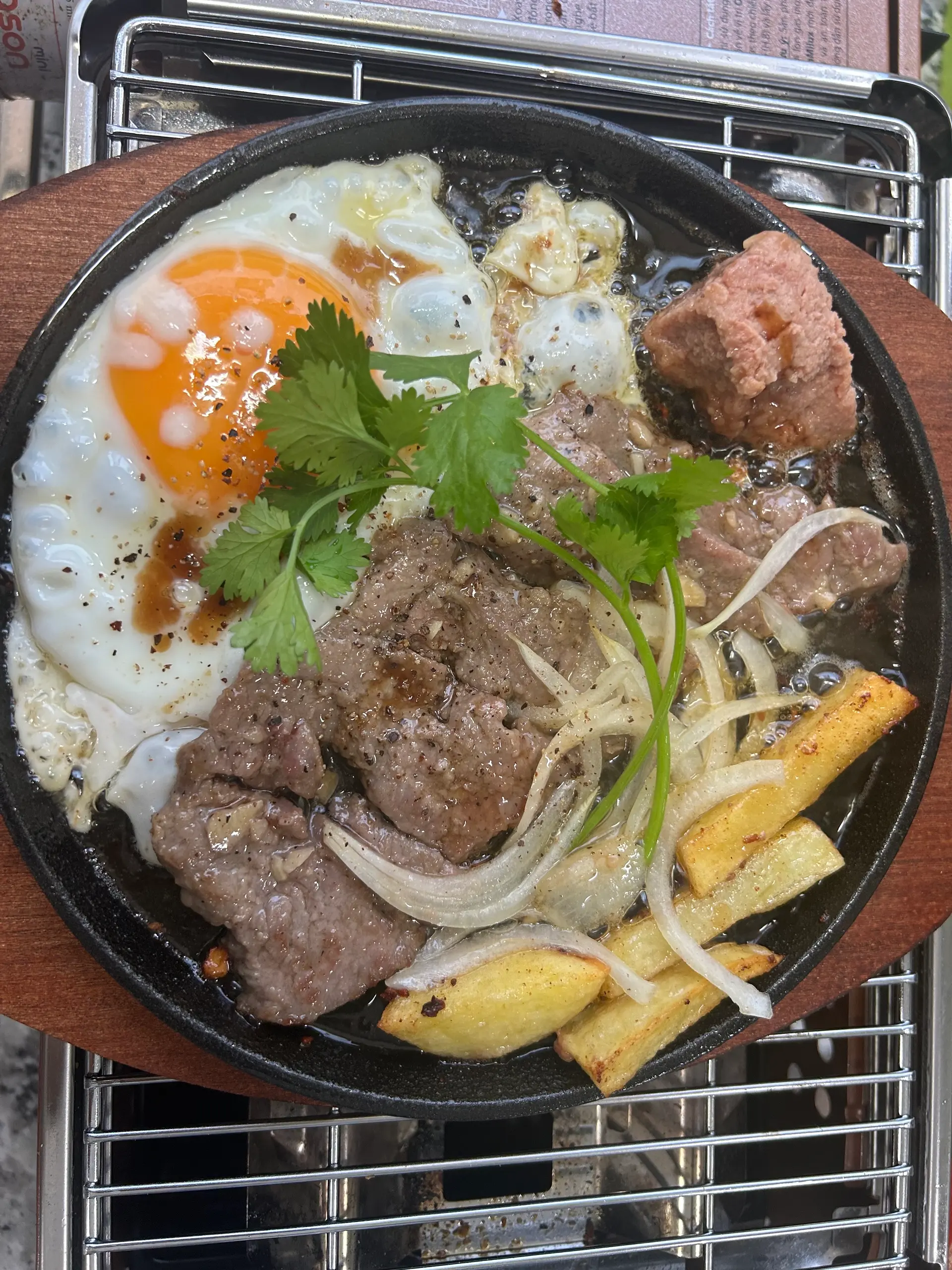 Hình ảnh Bò bít tết sốt tiêu đen