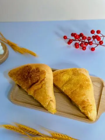 Hình ảnh Bánh tam giác (Chà bông phomai)