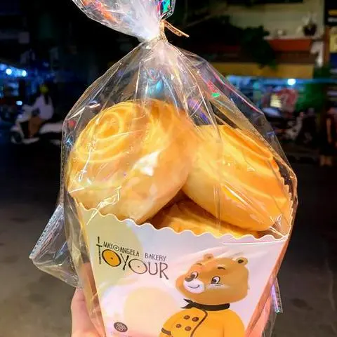 Hình ảnh Bánh mì nhân sốt chuối