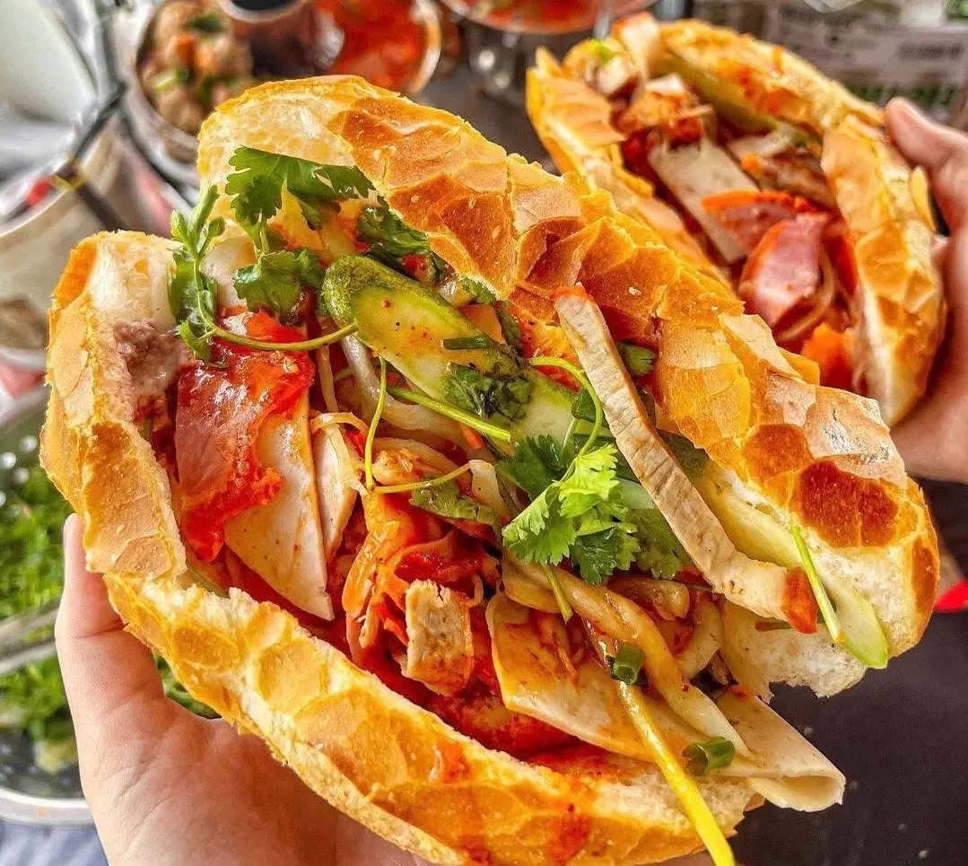 Hình ảnh Bánh mì thập cẩm