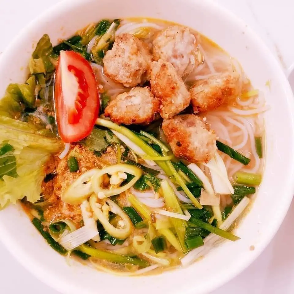 Hình ảnh Riêu chả viên nướng