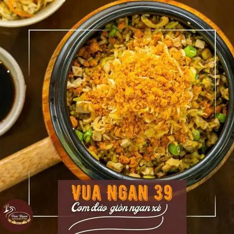 Hình ảnh Cơm đảo giòn ngan xé