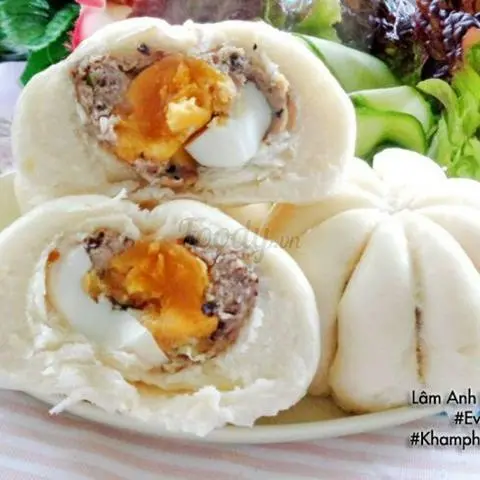 Hình ảnh Bánh bao trứng cút