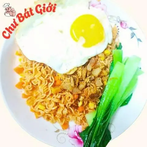 Hình ảnh Mì Trộn Trứng Chiên