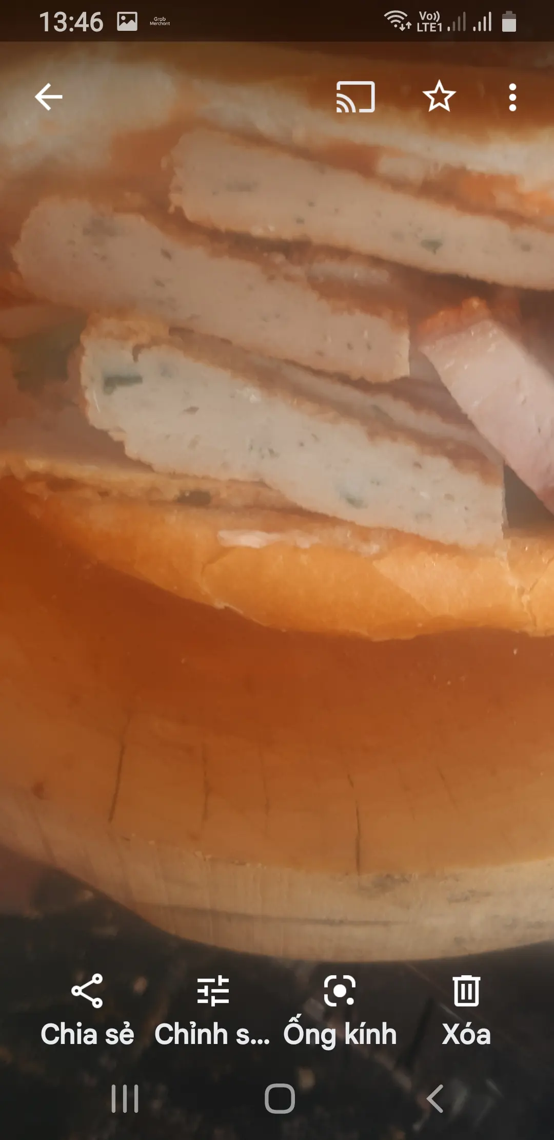 Hình ảnh Bánh mì chả cá