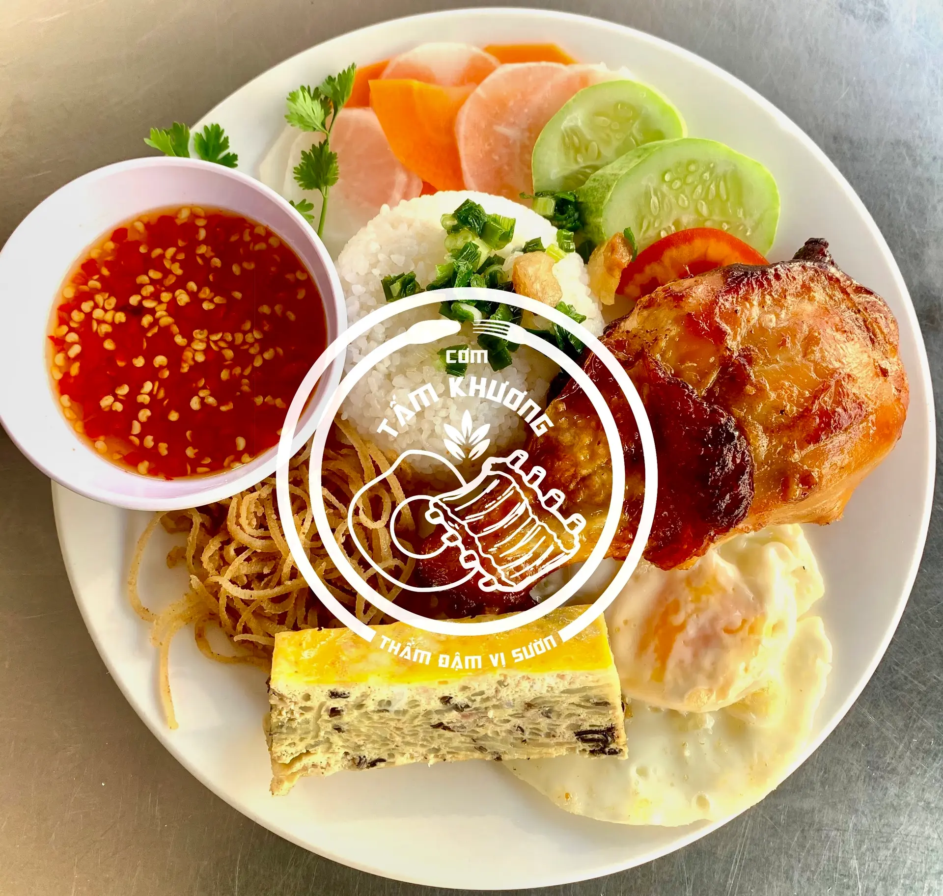 Hình ảnh Cơm tấm đùi gà - bì - chả - ốp la