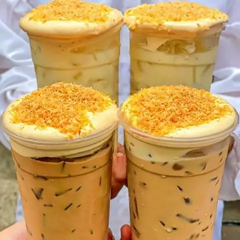 Hình ảnh Trà sữa kem trứng dừa nướng