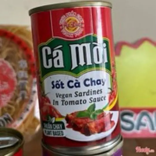 Hình ảnh Cá mòi sốt cà chua chay