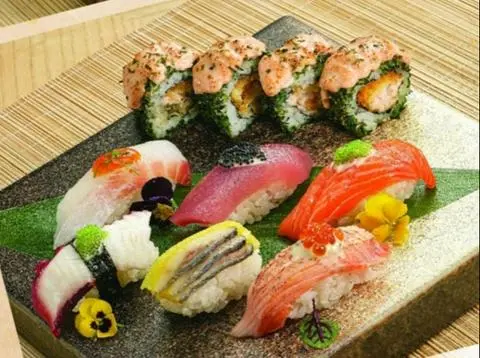 Hình ảnh 22》Lunch Sushi Mori B(Sushi Thập Cẩm)