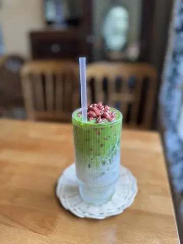 Hình ảnh Sữa tươi matcha đậu đỏ