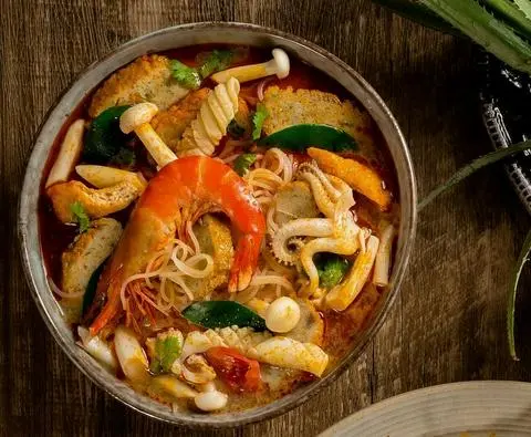 Hình ảnh Bún Thái hải sản