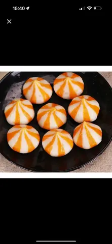 Hình ảnh Bánh bao nhân trứng cá hồi thơm ngon