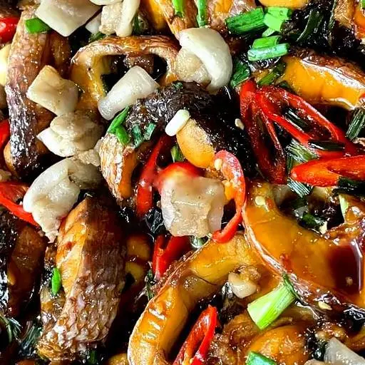 Hình ảnh Cơm cá lóc kho tiêu
