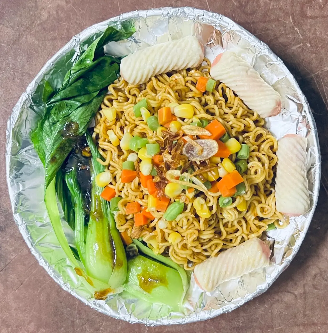 Hình ảnh Mì trộn mực viên
