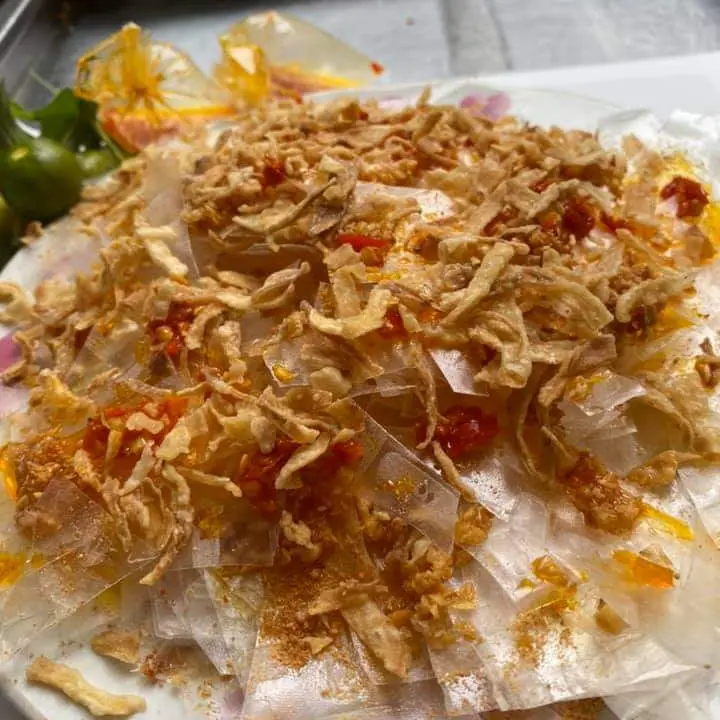 Hình ảnh Bánh Tráng Trộn Hành Phi 