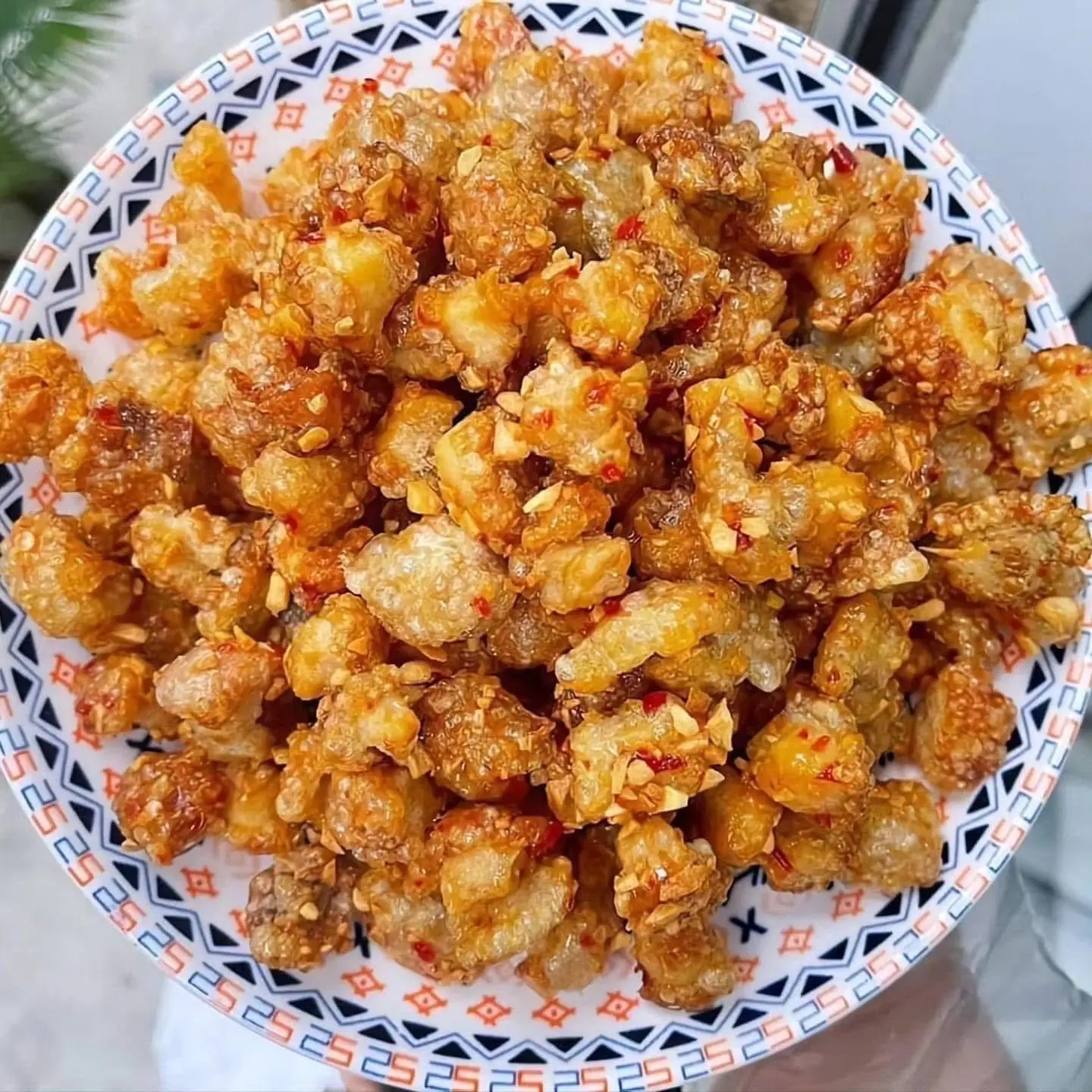 Hình ảnh Tóp Mỡ Rim Mắm Tỏi Ớt 