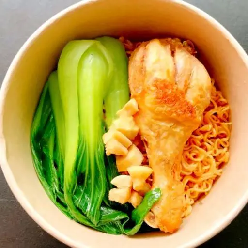 Hình ảnh Combo Mì Đùi Gà Mắm Tỏi - Trà Đào