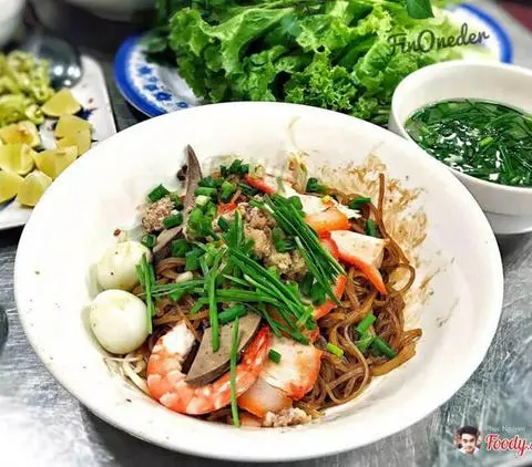 Hình ảnh HỦ TIẾU MÌ THẬP CẨM ( KHÔ )