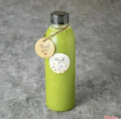 Hình ảnh Cần Tây + Táo + Dứa + Lê
